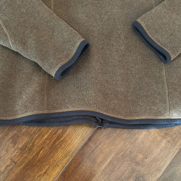 Patagonia Women’s S Brown Fleece Hooded Jacket - Picture 7 of 8